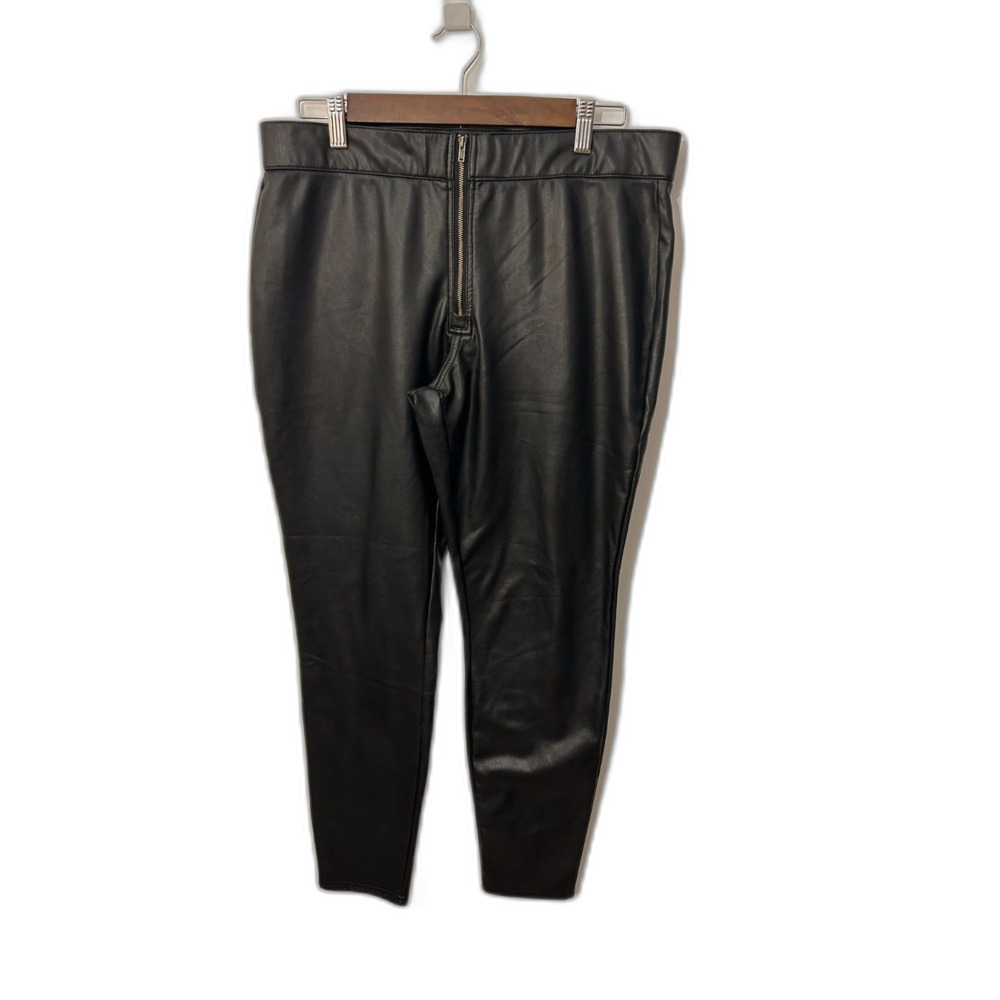 HUE Studio Faux Leather Leggings XL Black High Rise Zip Front Stretch Pants
